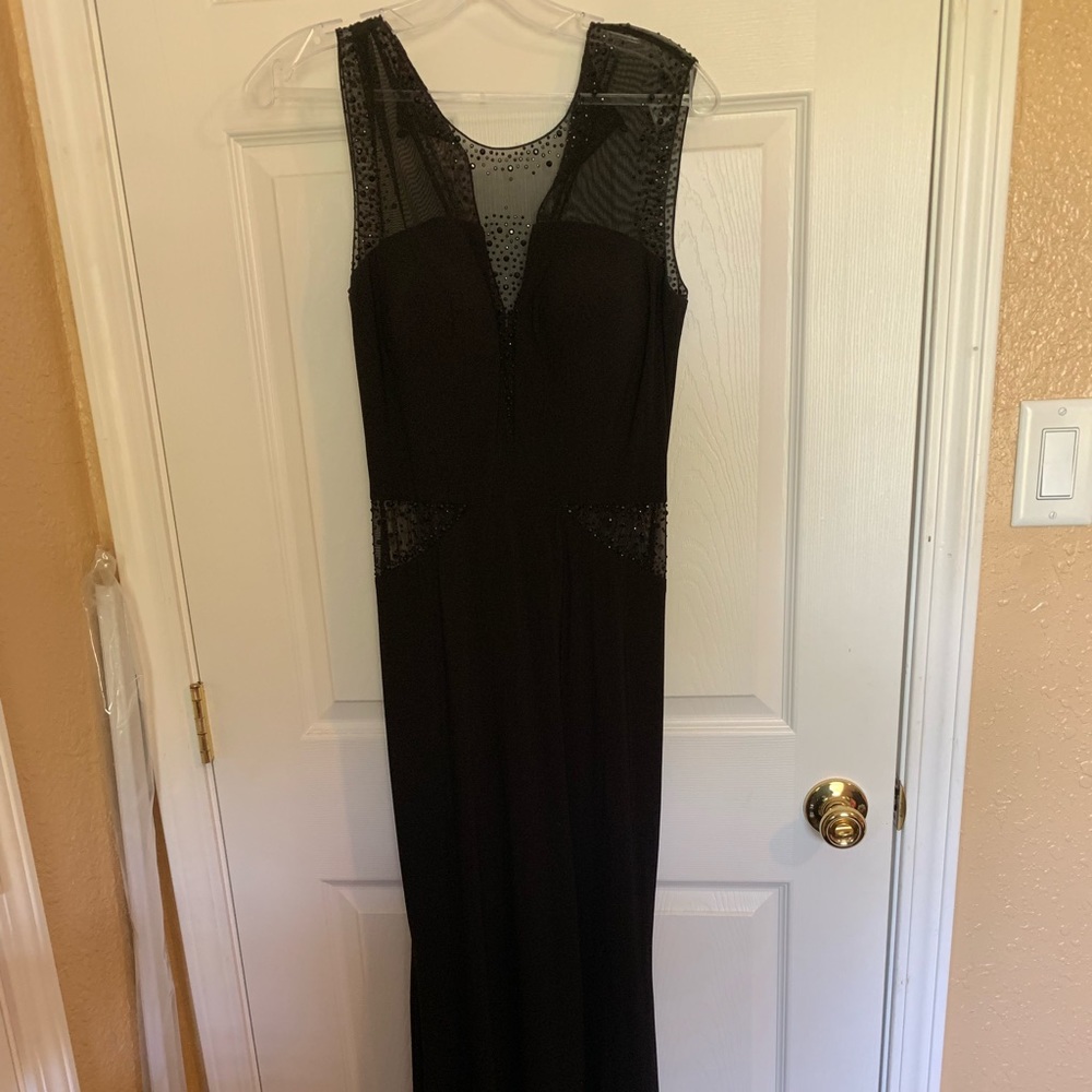 Le Gala Black Formal Gown
